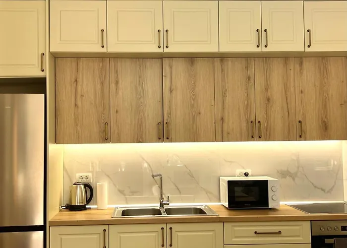 Gloria Apartment *