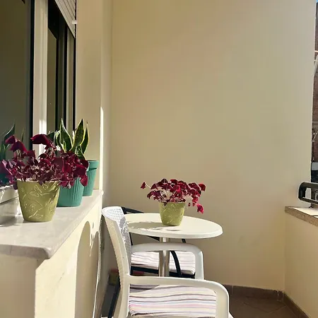 Gloria * טיראנה